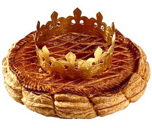 Galette des rois à la frangipane et sa couronne